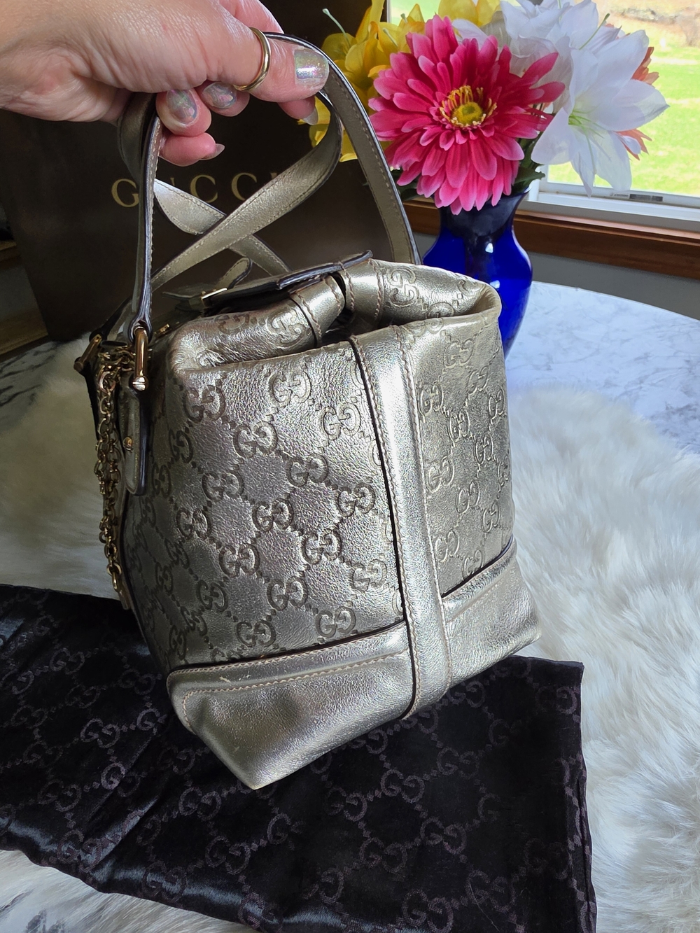 Gucci Treasure Metallic Gold Vintage Jaquard Guccismma Shoulder Bag - Picture 10 of 15